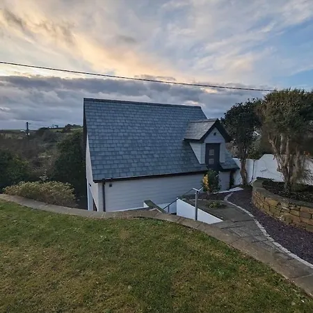 Truckle - Treknow, Tintagel - In North Cornwall Holiday home Treknow