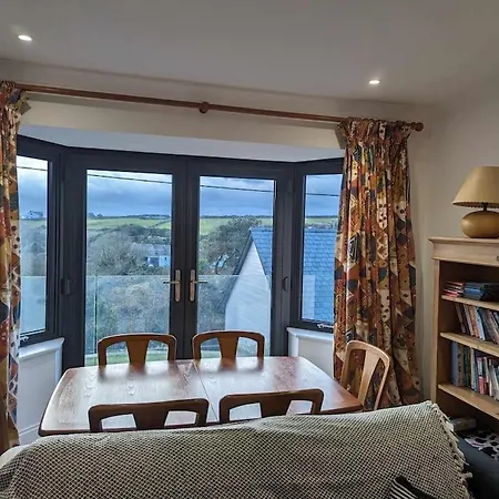 Holiday home Truckle - Treknow, Tintagel - In North Cornwall Treknow